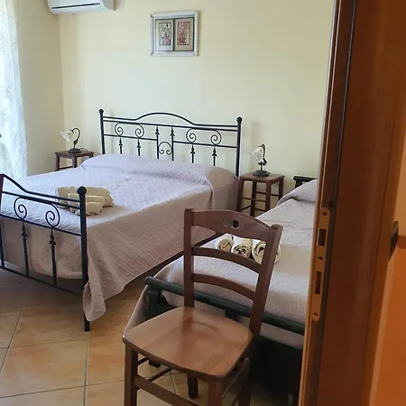 Bed & Breakfast Libro Di Sogni - Letterario Caserta Vecchia